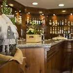 Club Solaris Hotel